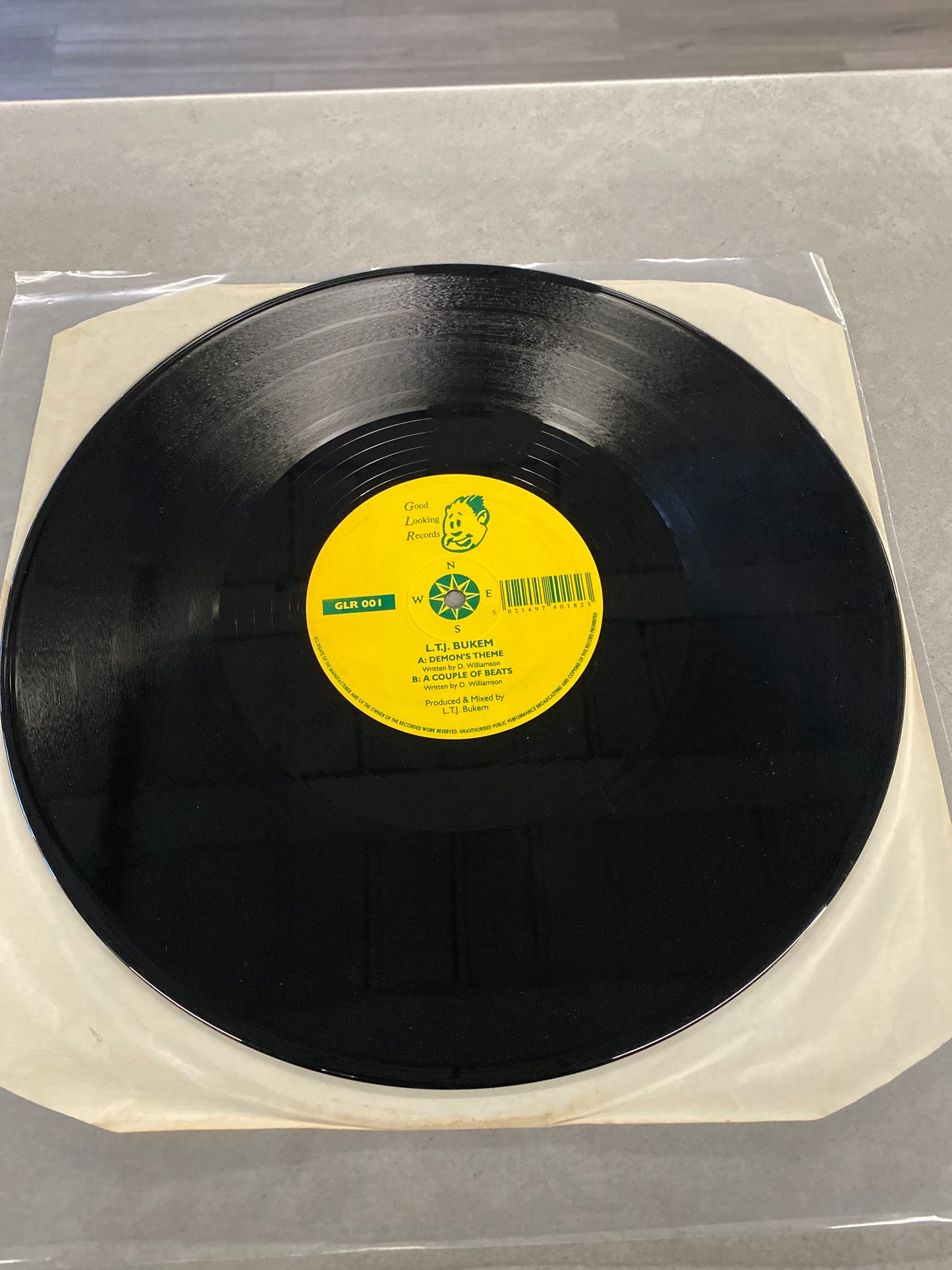 L.T.J. Bukem - Demon’s Theme / A Couple Of Beats 12” GLR001 EX