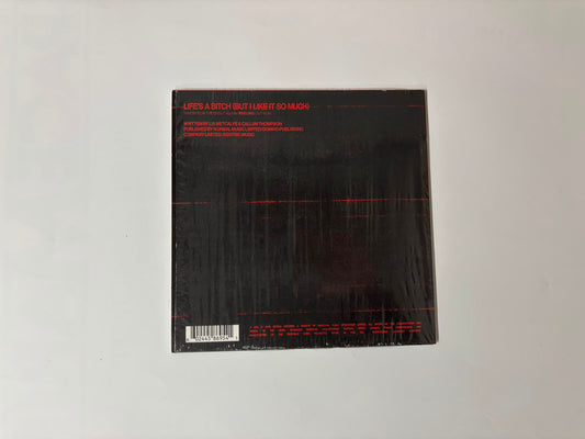 The Mysterines - Life's a bitch (but I like it so much) : Signed : 7"