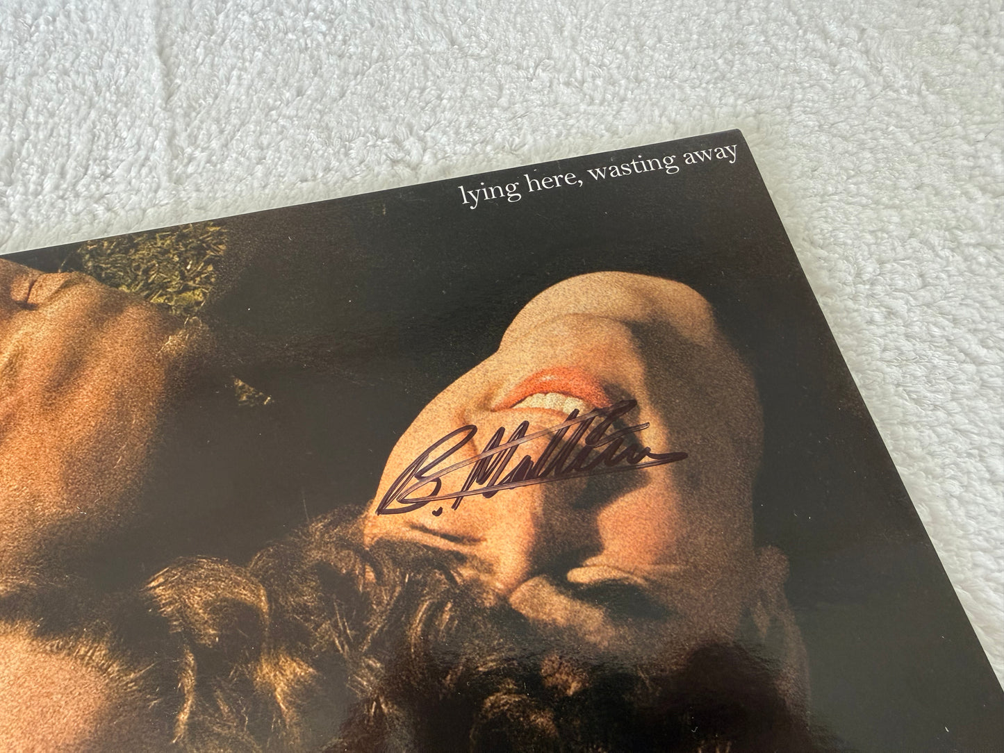 The Royston Club – Lying Here, Wasting Away : EP : Signed