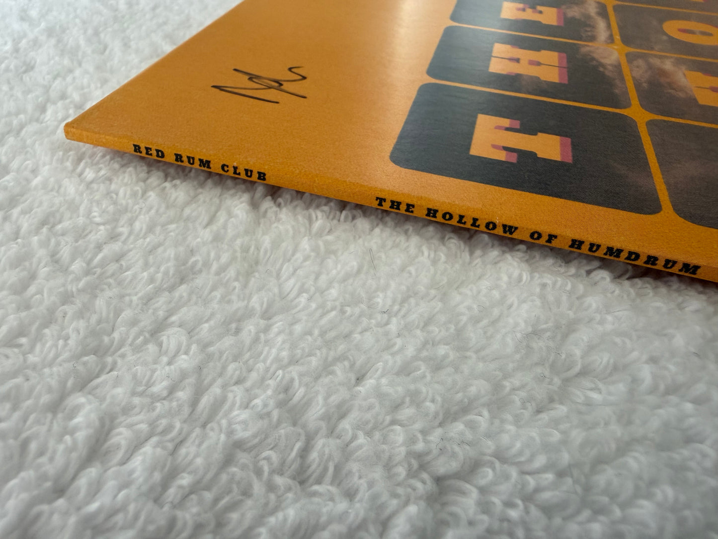Red Rum Club – The Hollow Of Humdrum : LP