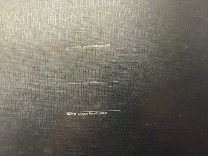 Joy Division – Unknown Pleasures