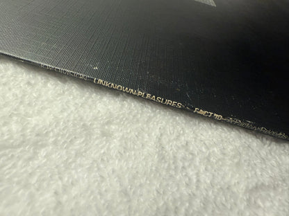 Joy Division – Unknown Pleasures