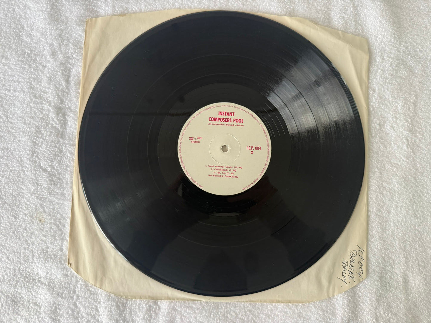 Derek Bailey / Han Bennink – Han Bennink & Derek Bailey 1st ICP 004