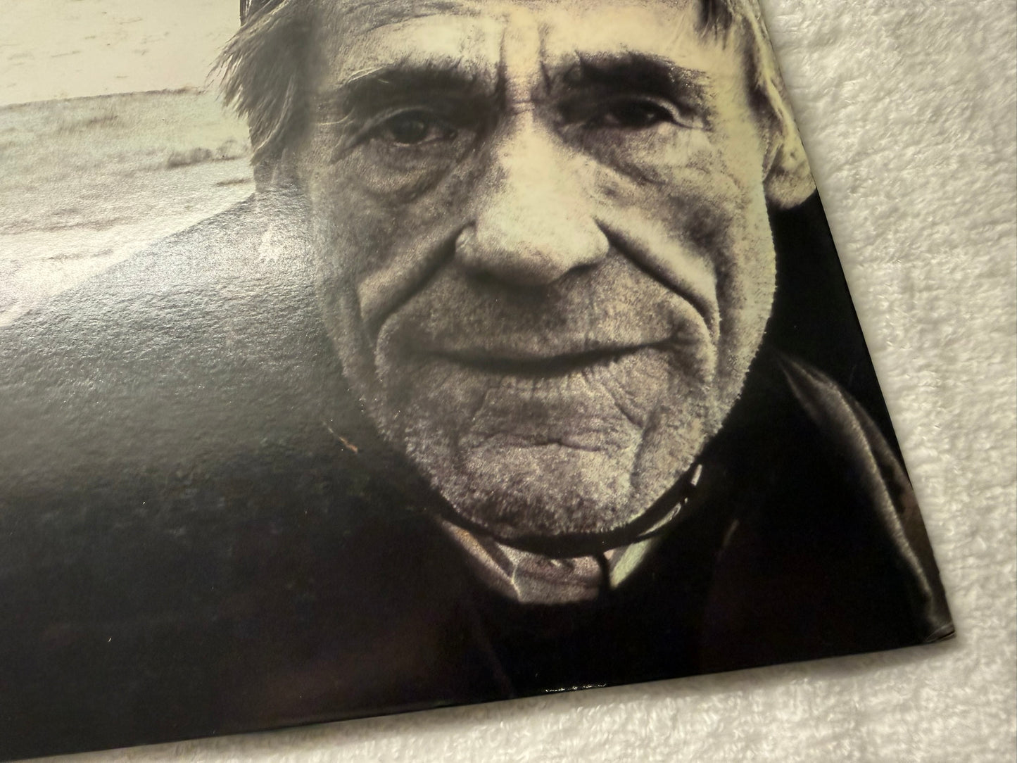 The Cure – Standing On A Beach - The Singles : With Stickers (JP)