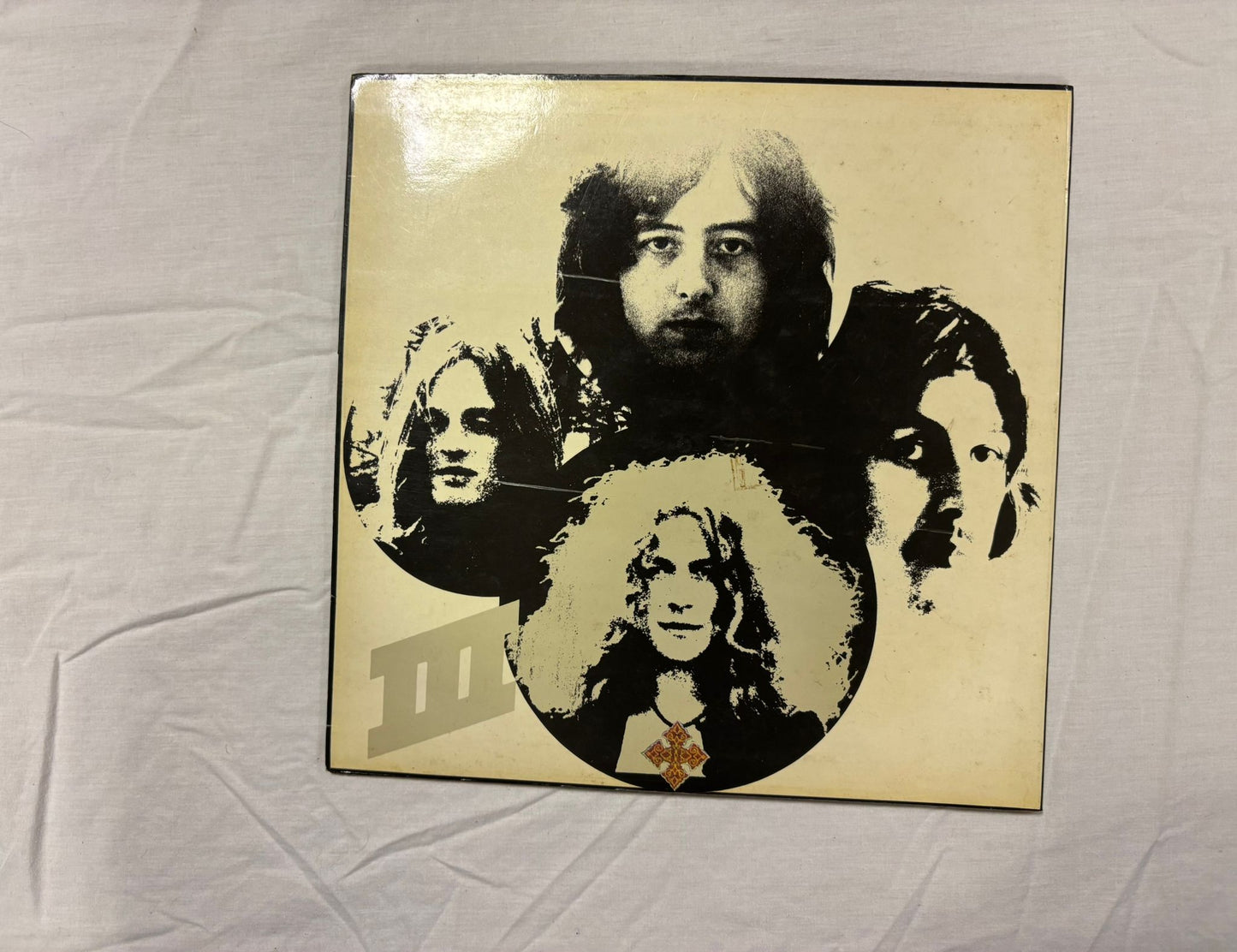 Led Zeppelin III UK Red/Plum