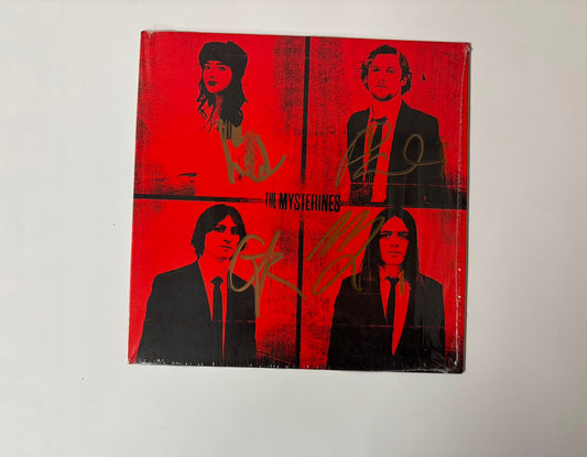 The Mysterines - Life's a bitch (but I like it so much) : Signed : 7"
