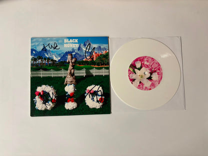 Black Honey - Dig : Signed : 7"