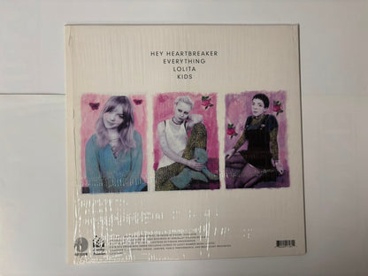 Dream Wife - Hey Heartbreaker/ Everything : Signed