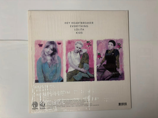 Dream Wife - Hey Heartbreaker/ Everything : Signed