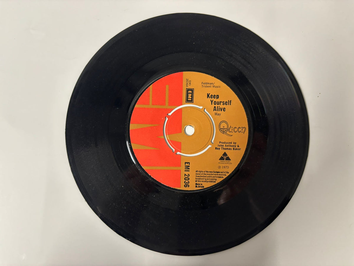 Queen - Keep yourself Alive - 7"
